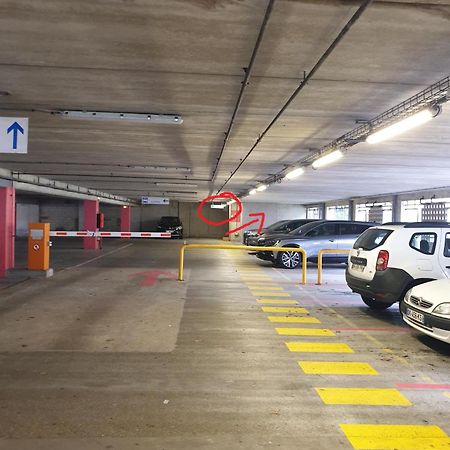 Appartement Bien Situe Noisy-le-Grand Esterno foto